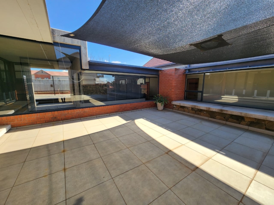 3 Bedroom Property for Sale in Wild Olive Estate Free State